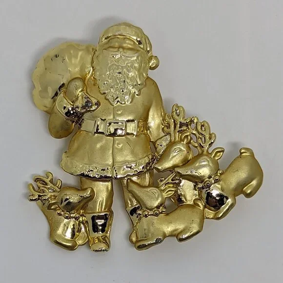 Santa Claus Gold-Tone Brooch Pin With Reindeer & Presents Signed AJC - Picture 1 of 3
